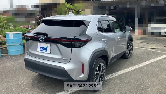 Toyota YARIS CROSS 2022-06 8281167-12