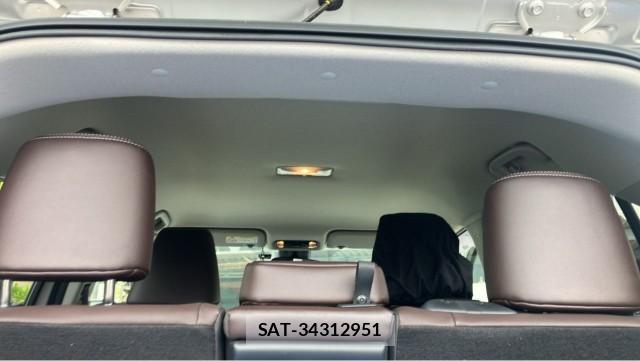 Toyota YARIS CROSS 2022-06 8281167-15