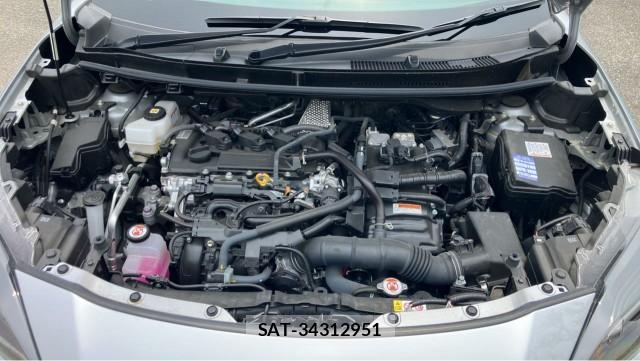 Toyota YARIS CROSS 2022-06 8281167-7