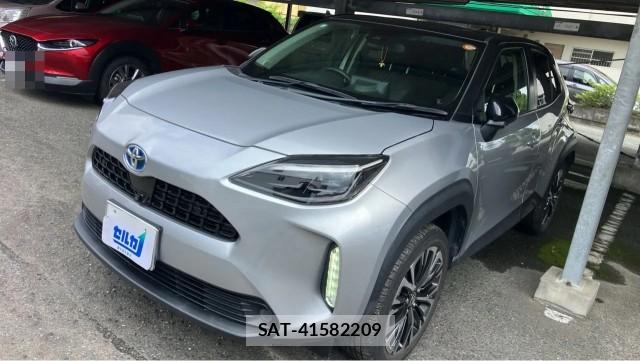 Toyota YARIS CROSS 2022-03 8281395-11