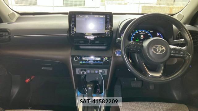 Toyota YARIS CROSS 2022-03 8281395-2