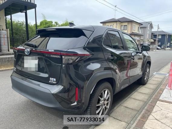 Toyota YARIS CROSS 2021-07 8281449-12