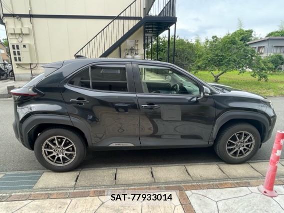 Toyota YARIS CROSS 2021-07 8281449-3