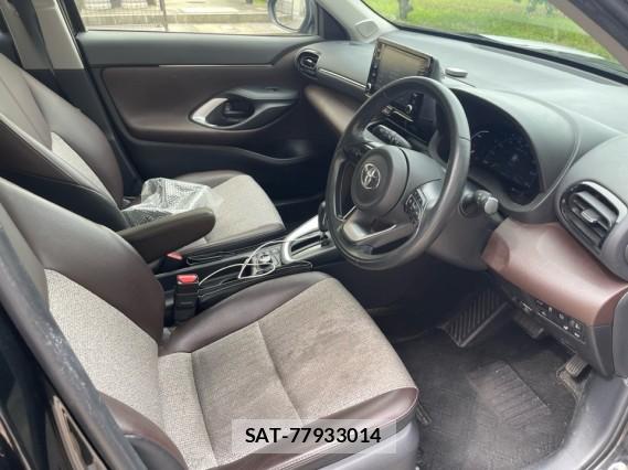 Toyota YARIS CROSS 2021-07 8281449-5