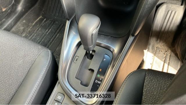 Toyota YARIS CROSS 2025-03 8281530-14