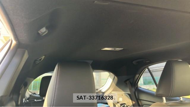 Toyota YARIS CROSS 2025-03 8281530-15
