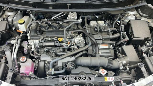 Toyota YARIS CROSS 2024-06 8281598-7