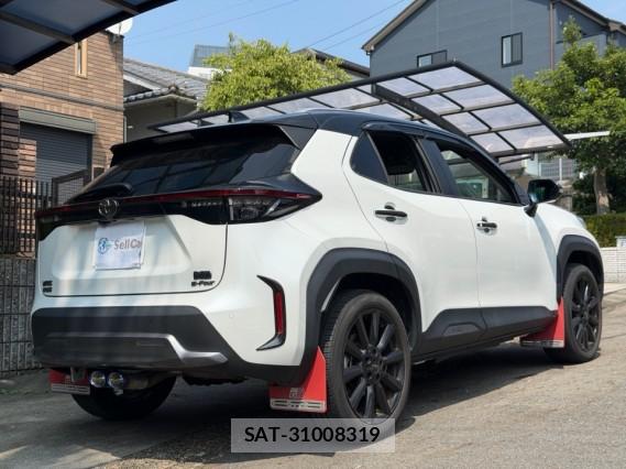 Toyota YARIS CROSS 2023-02 8282046-12