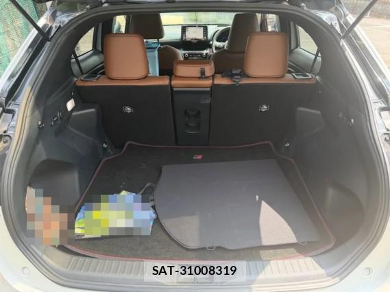 Toyota YARIS CROSS 2023-02 8282046-17