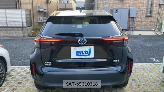 Toyota YARIS CROSS 2021-10 8282119-1