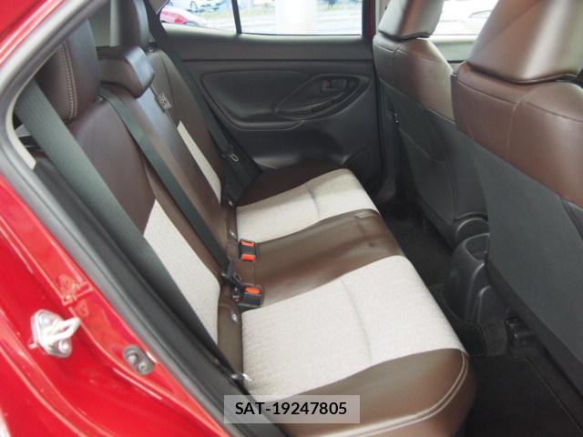 Toyota YARIS CROSS 2021-07 8283008-6