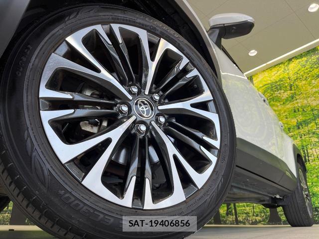 Toyota YARIS CROSS 2023-08 8283269-12