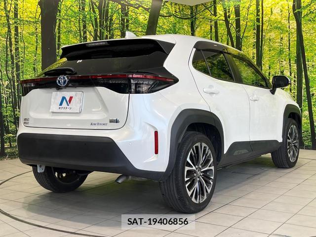Toyota YARIS CROSS 2023-08 8283269-16