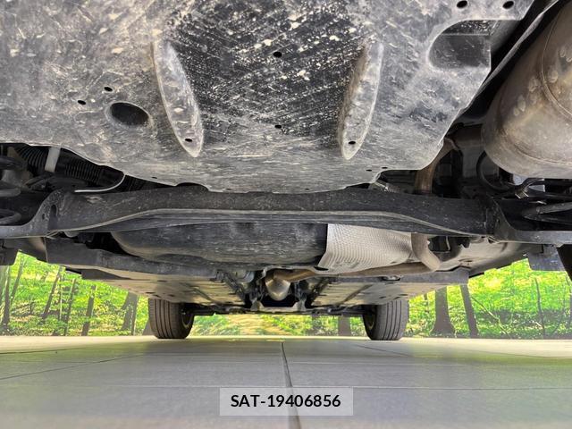 Toyota YARIS CROSS 2023-08 8283269-18