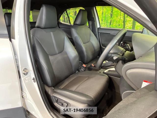 Toyota YARIS CROSS 2023-08 8283269-7