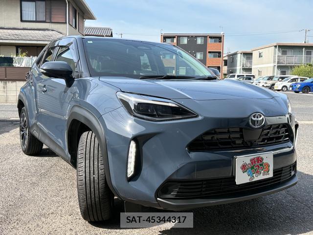 Toyota YARIS CROSS 2024-09 8283569-2