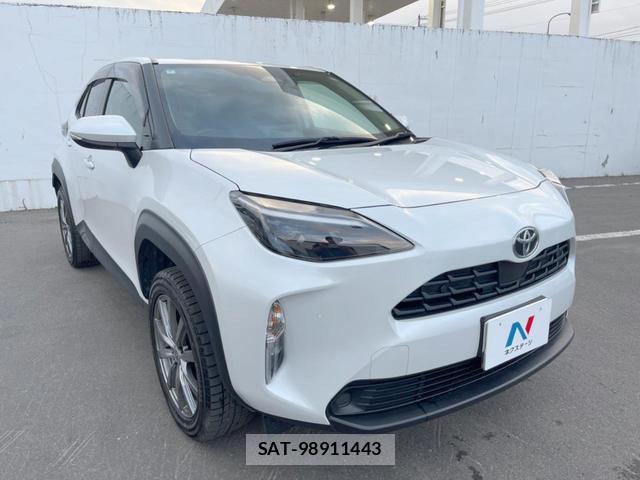 Toyota YARIS CROSS 2024-05 8284340-16