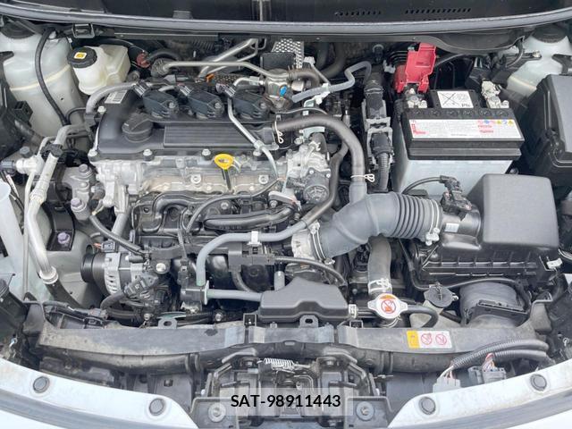 Toyota YARIS CROSS 2024-05 8284340-18