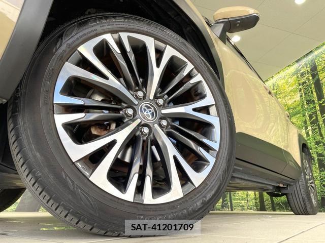 Toyota YARIS CROSS 2021-08 8284500-12