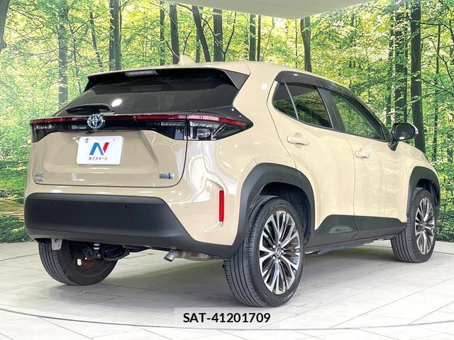 Toyota YARIS CROSS 2021-08 8284500-16