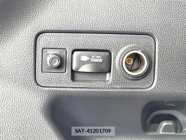 Toyota YARIS CROSS 2021-08 8284500-3