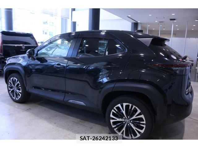 Toyota YARIS CROSS 2022-03 8284586-13