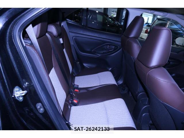 Toyota YARIS CROSS 2022-03 8284586-6