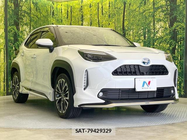 Toyota YARIS CROSS 2023-10 8284902-15