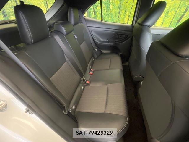 Toyota YARIS CROSS 2023-10 8284902-8