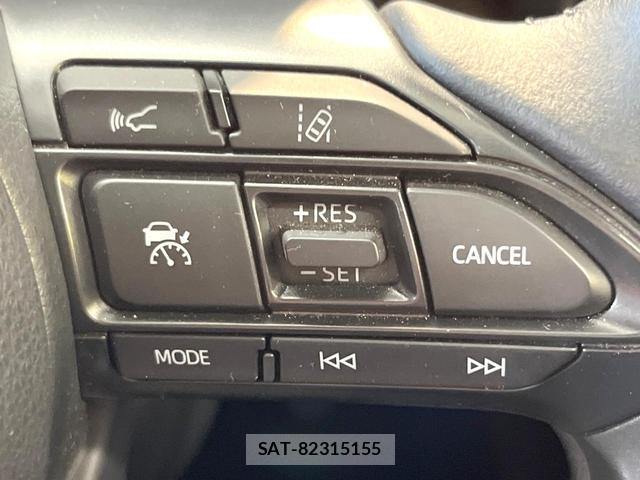 Toyota YARIS CROSS 2021-11 8285616-5