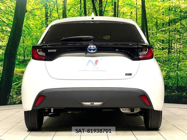 Toyota YARIS 2023-06 8277405-15