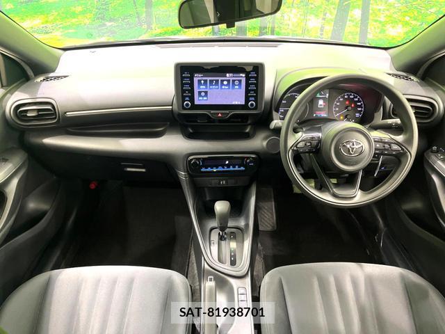Toyota YARIS 2023-06 8277405-2