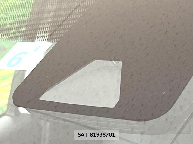 Toyota YARIS 2023-06 8277405-5