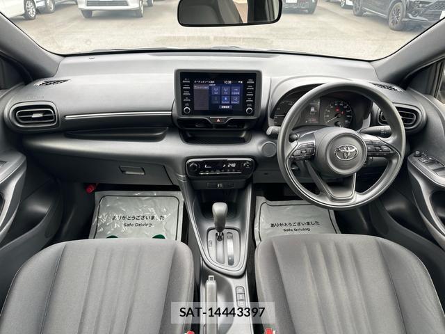 Toyota YARIS 2021-07 8277792-1
