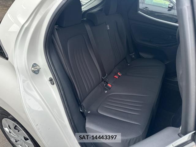 Toyota YARIS 2021-07 8277792-12