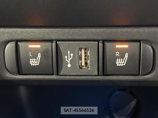 Toyota YARIS 2022-07 8278066-5