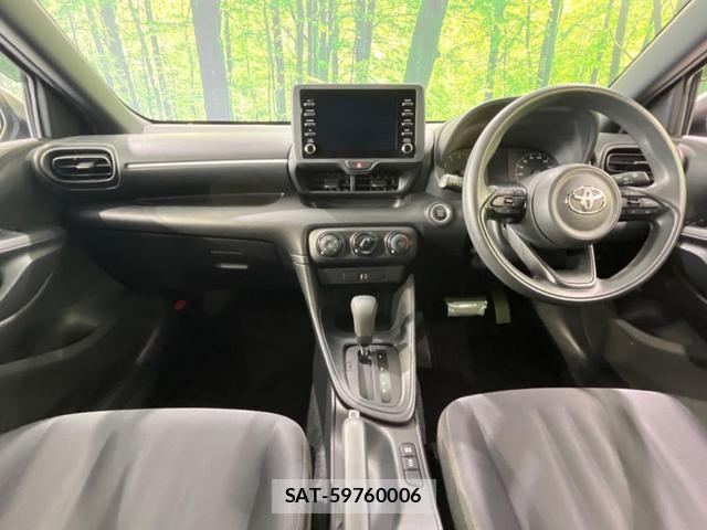 Toyota YARIS 2021-07 8278075-1