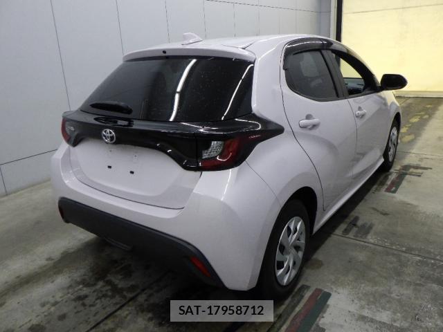Toyota YARIS 2023-08 8278261-1