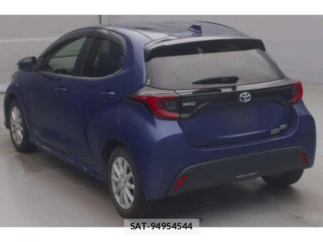 Toyota YARIS 2021-06 8278608-4