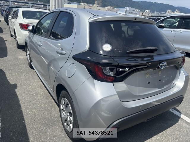 Toyota YARIS 2021-07 8278986-2