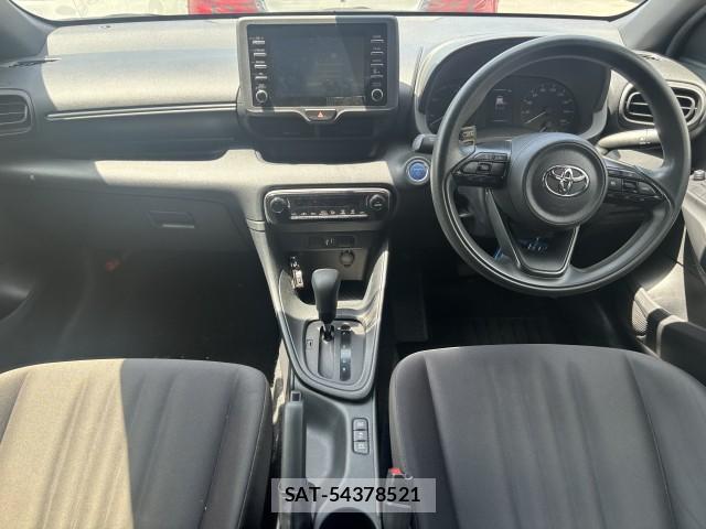 Toyota YARIS 2021-07 8278986-3