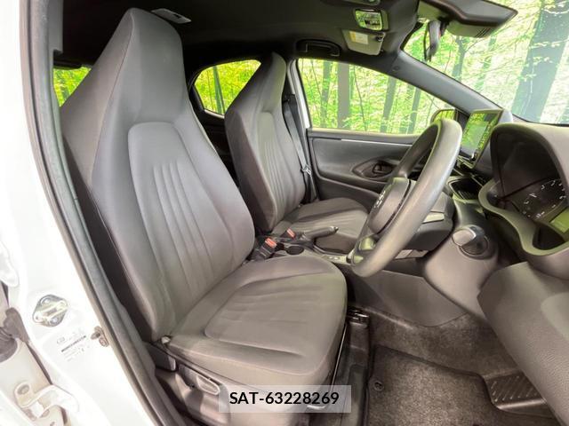 Toyota YARIS 2021-08 8279614-7