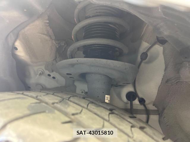 Toyota YARIS 2021-02 8280096-19