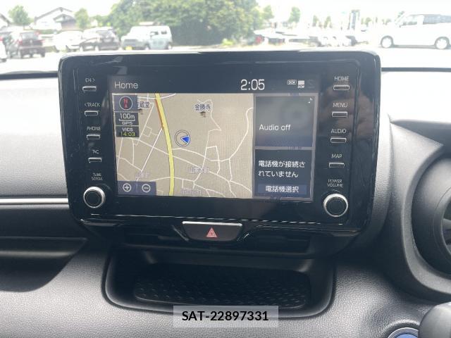 Toyota YARIS 2023-04 8280328-10