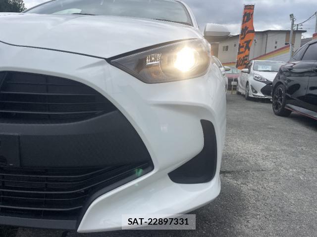 Toyota YARIS 2023-04 8280328-16