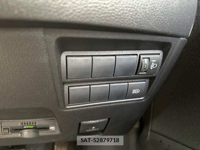 Toyota YARIS 2021-07 8281199-7