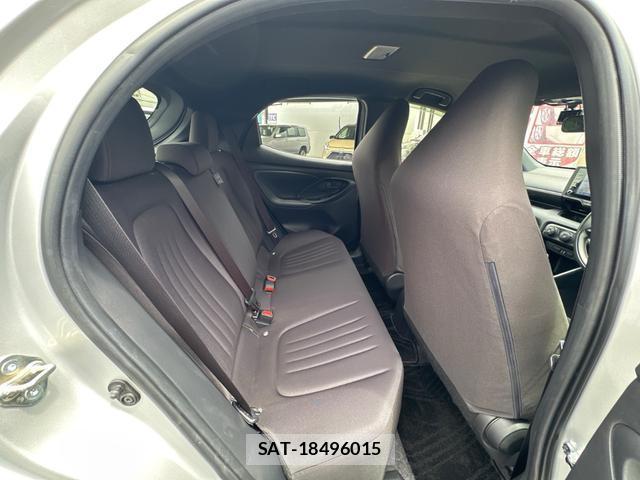 Toyota YARIS 2021-03 8281201-13