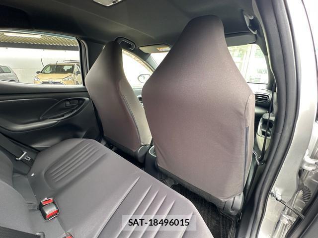 Toyota YARIS 2021-03 8281201-15