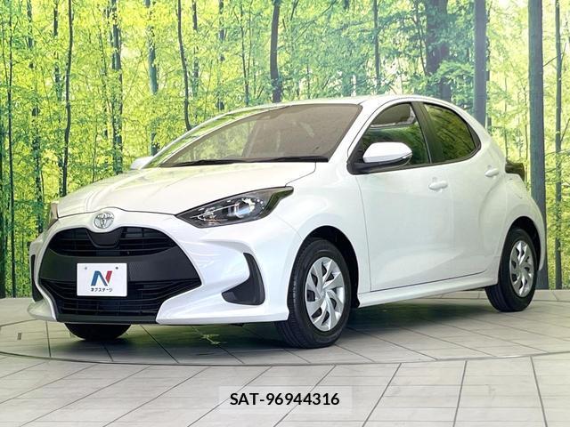 Toyota YARIS 2023-07 8282624-12