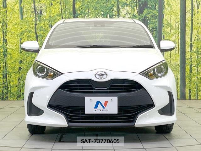 Toyota YARIS 2023-06 8282903-12